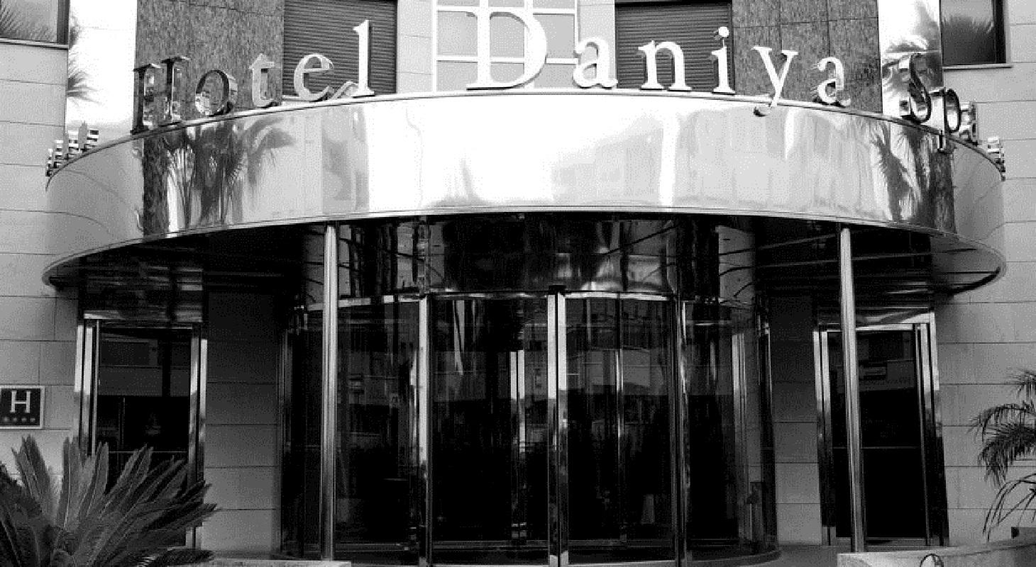 Daniya Denia Spa & Business 4* Екстериор снимка