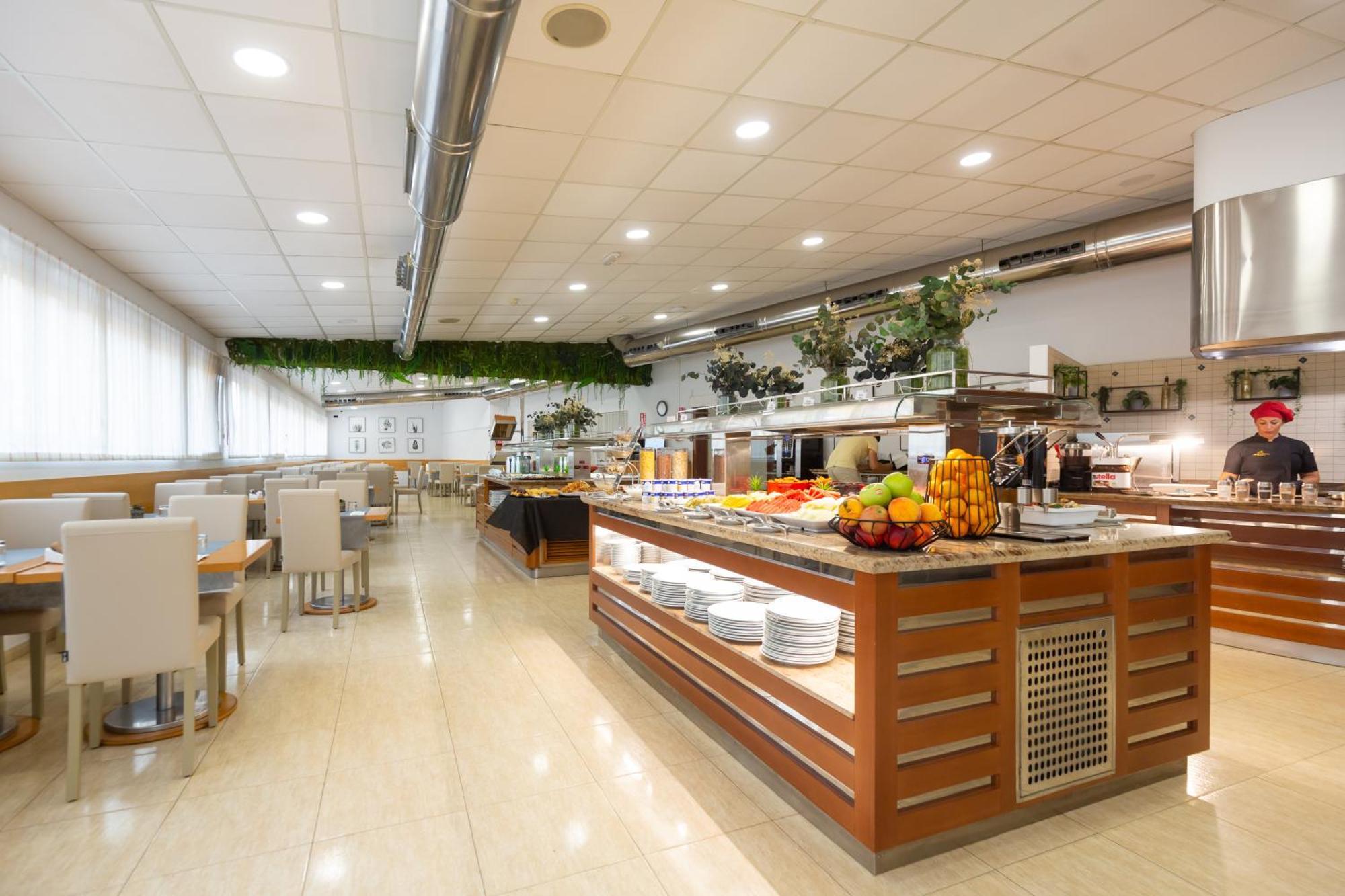 Daniya Denia Spa & Business 4* Екстериор снимка