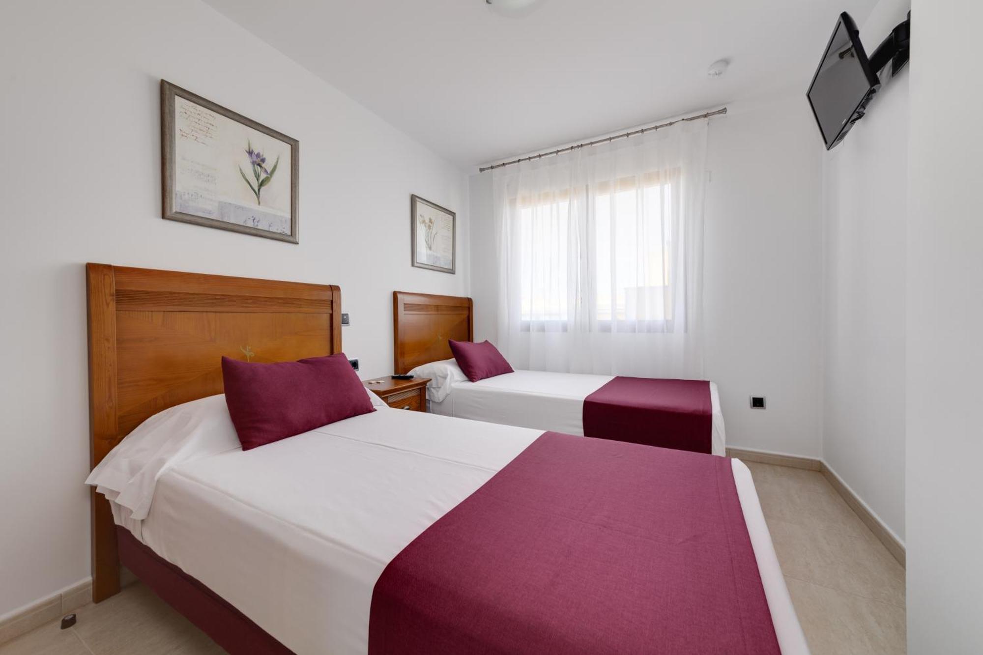 Daniya Denia Spa & Business 4* Екстериор снимка