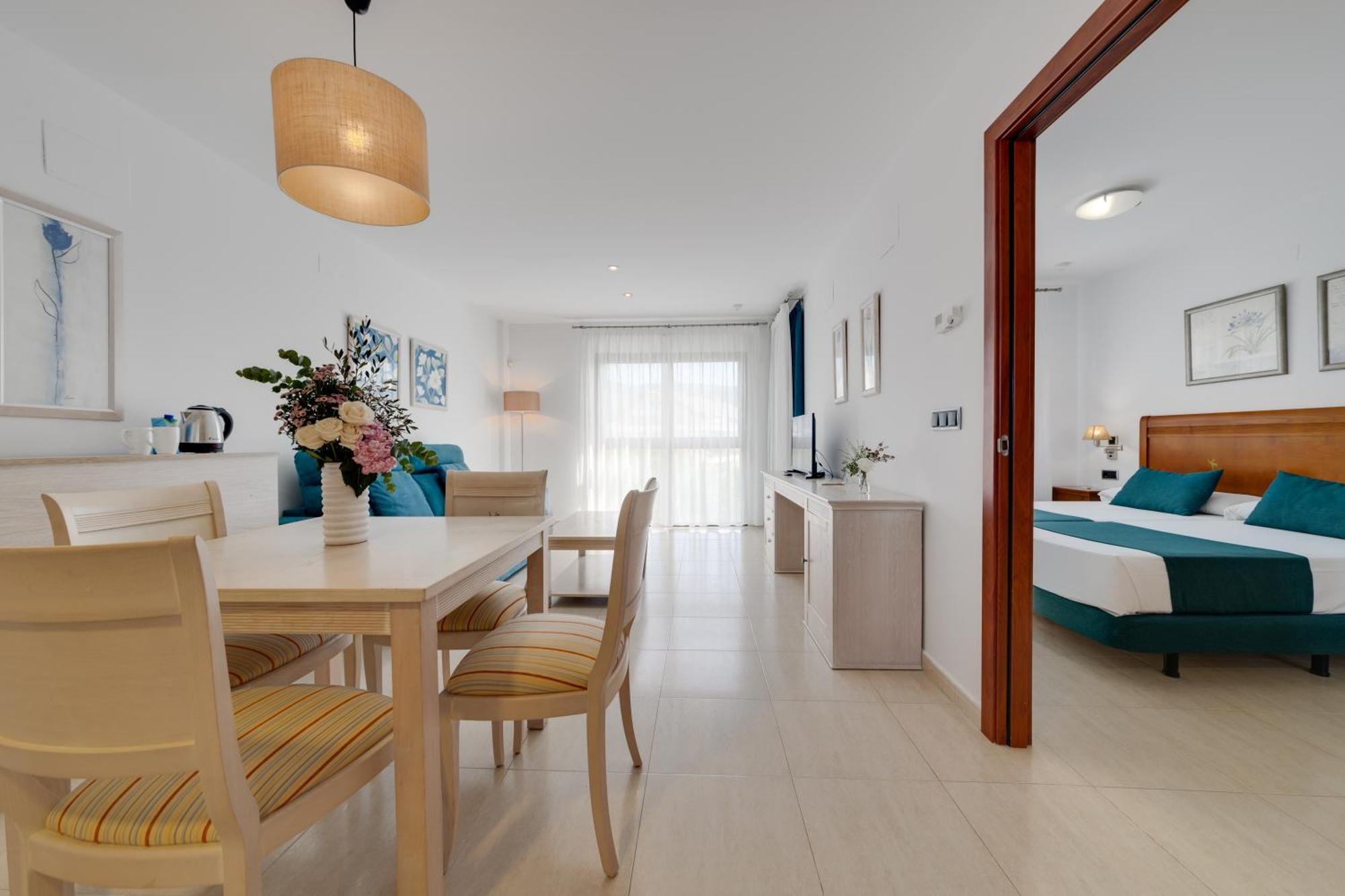 Daniya Denia Spa & Business 4* Екстериор снимка