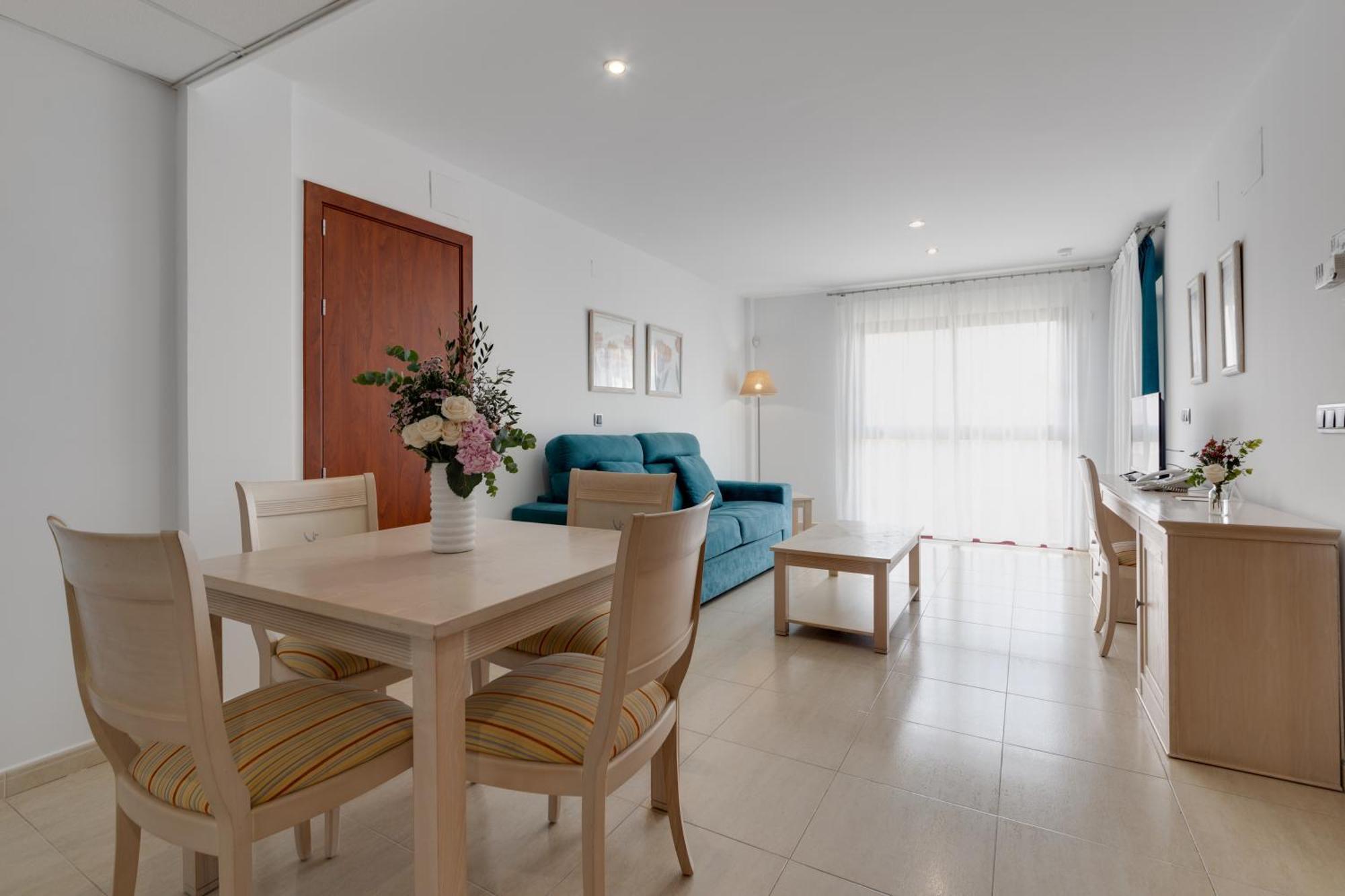 Daniya Denia Spa & Business 4* Екстериор снимка